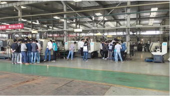 机电系学子在恒天动力公司实训实习