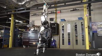 颤抖吧人类 波士顿动力机器人进化 成功完成一套体操动作