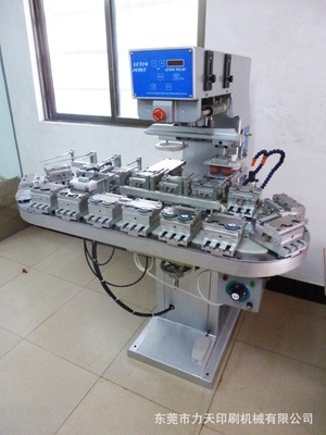 印筹码双色16位格带油杯 力天机械的专业制造与市场价值